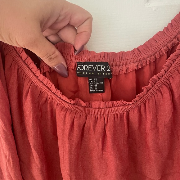 Plus size rust coloured off shoulder top with long sleeves - Picture 4 of 4